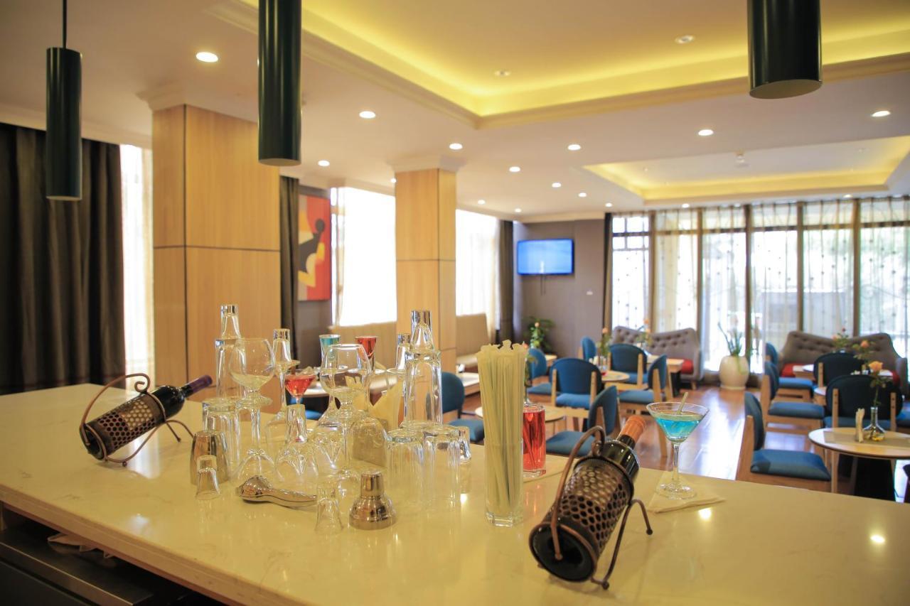 Ivy Hotel, Bishoftu ภายนอก รูปภาพ